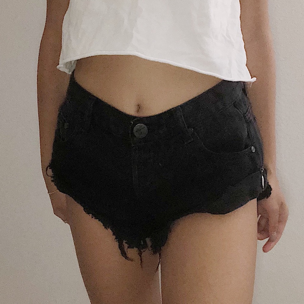 One Teaspoon Fox Black Bandits Shorts